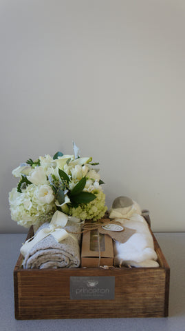 Deluxe Baby Welcoming Gift Box